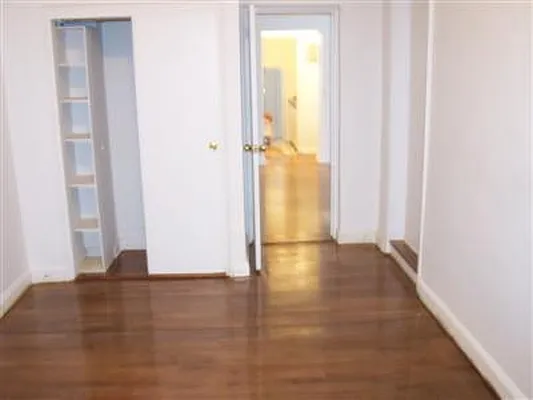 Rented by New York Private Realty Group | media 21