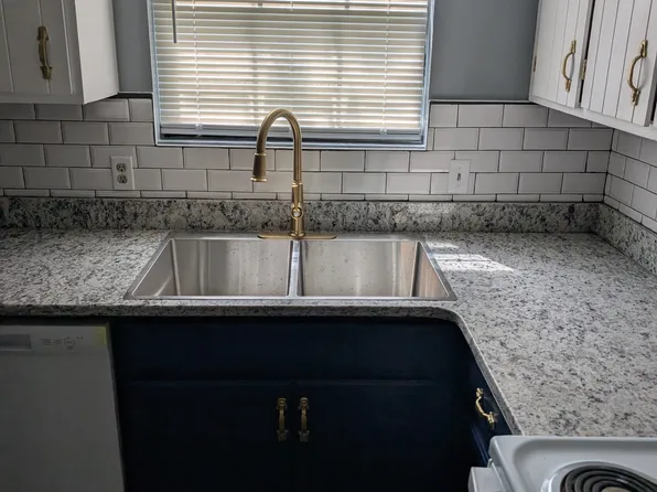 1196 McArthur Dr #4, Valdosta, GA 31601