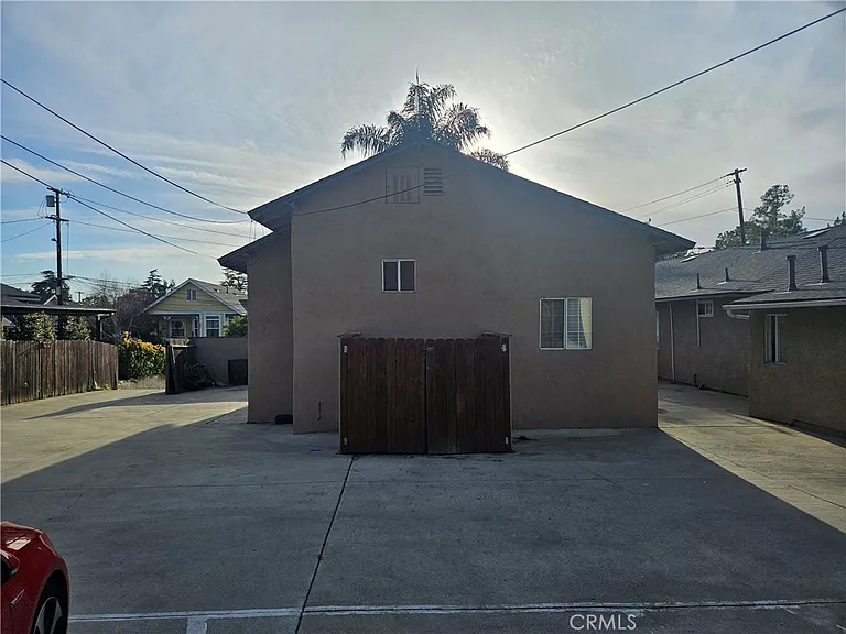 964 Cypress Ave — Photo 13