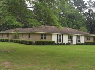 1402 N Alston St, Foley, AL 36535