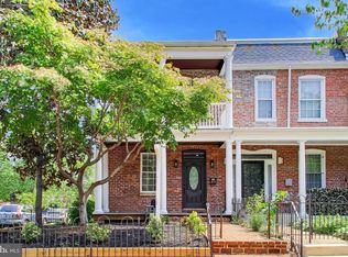 419 12th St NE, Washington, DC 20002