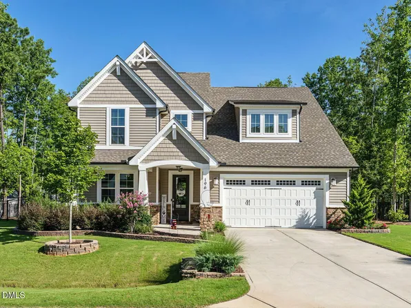 196 Amber Oak Dr, Selma, NC 27576