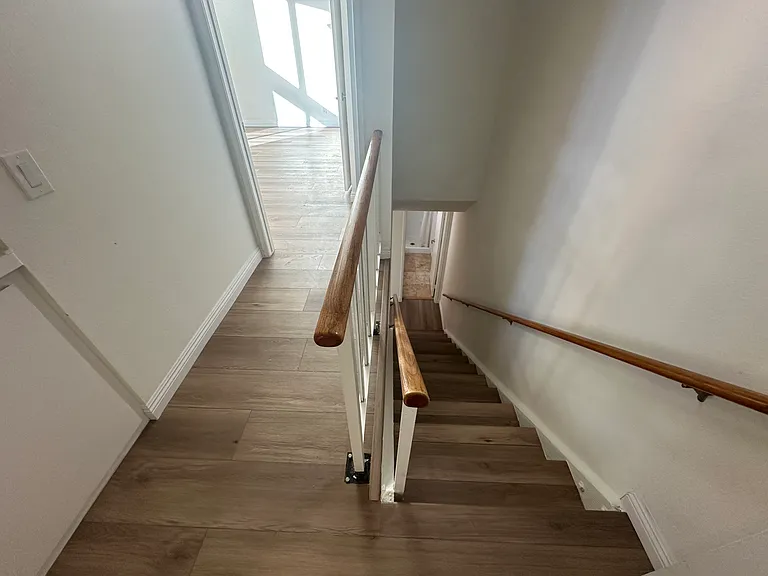 16741 Vanowen St #I — Photo 10