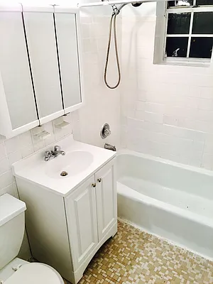 Rented by Bell Realty | media 11