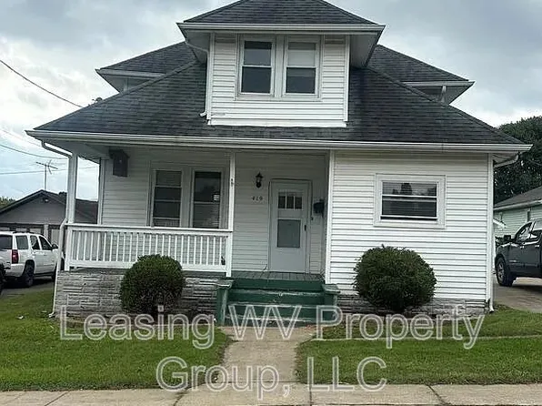409 High School Ave, Hurricane, WV 25526