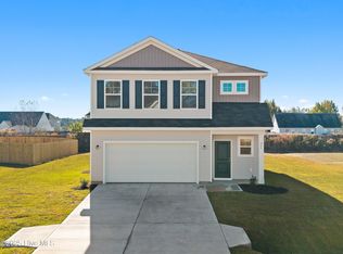 622 S Squires Run Lane, Richlands, NC 28574