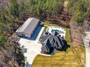 6673 Farmstead Ln, Concord, NC 28027