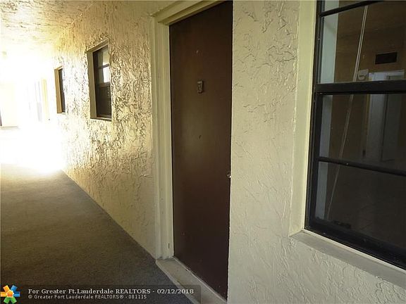 4th image of 13500 NE 3rd Ct APT 307