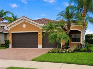 13783 Luna DR, NAPLES, FL 34109