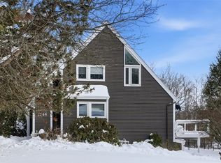 1246 Lakevue Dr, Butler, PA 16002