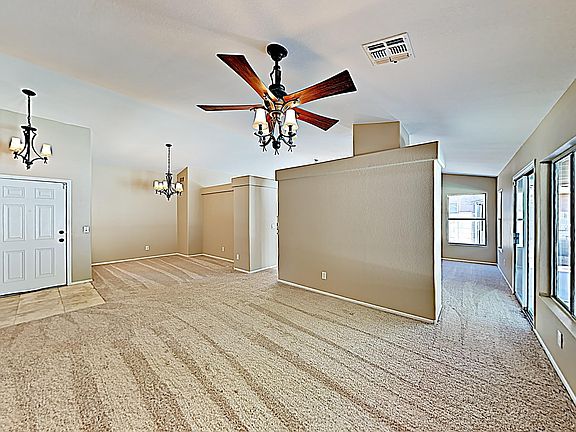 4th image of 926 W Cooley Dr