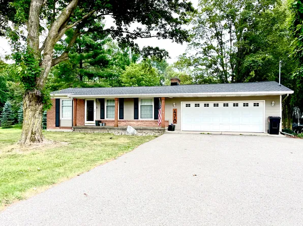 478 100th St SE, Byron Center, MI 49315