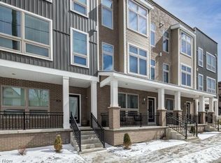 1385 Fry Ave, Lakewood, OH 44107