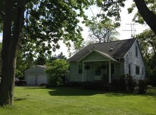 1808 Kinney Ave NW, Grand Rapids, MI 49534