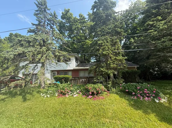 10140 W York House Rd, Beach Park, IL 60087