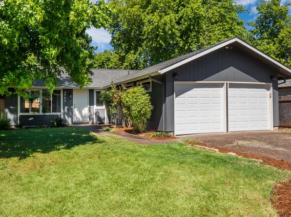 3703 Peppertree Dr, Eugene, OR 97402