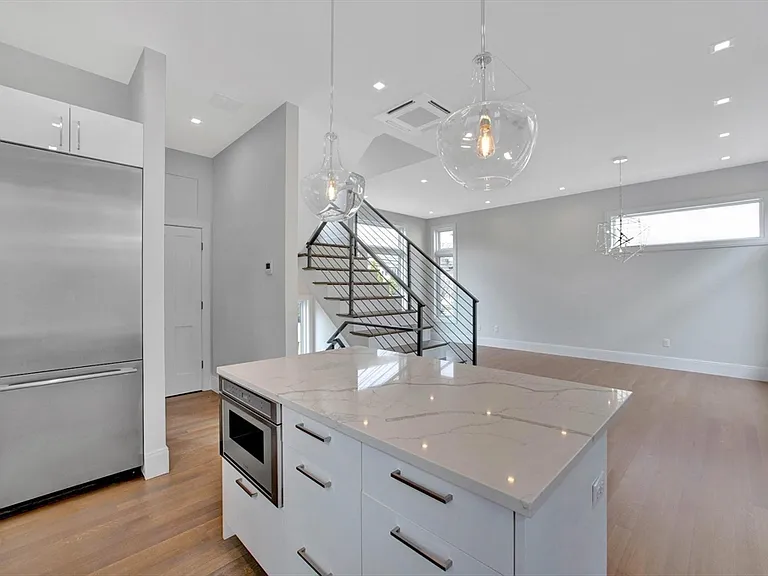 297 Concord Ave #1 — Photo 5