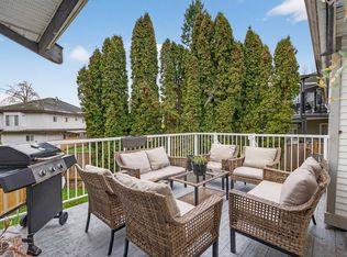 8927 146a St, Surrey, BC V3R 6Z9