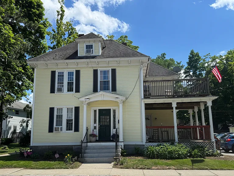 37 Courtland St #C — Photo 21