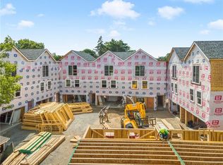 17 Nobert St UNIT 3, Warren, RI 02885