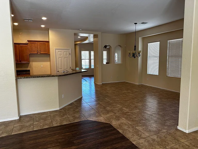 3989 W Founder Cir — Photo 7