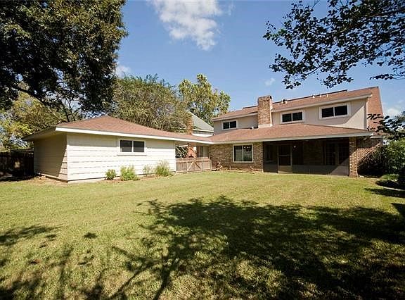 2nd image of 47 Park Timbers Dr