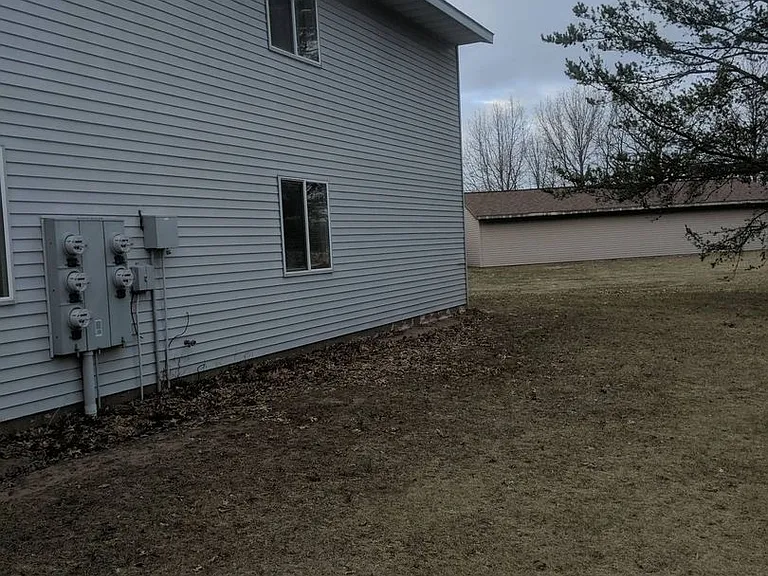 1170 Dodds Dr — Photo 22
