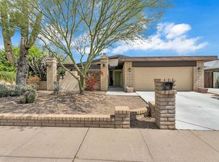 8215 N 49th Dr, Glendale, AZ 85302