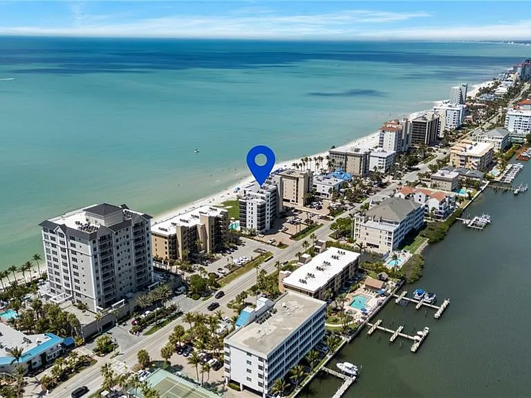 9375 Gulf Shore Dr #401 — Photo 5