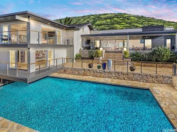 149 Poipu Dr, Honolulu, HI 96825