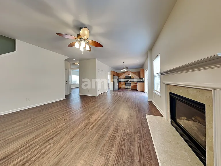 6418 Glenolden Dr — Photo 7