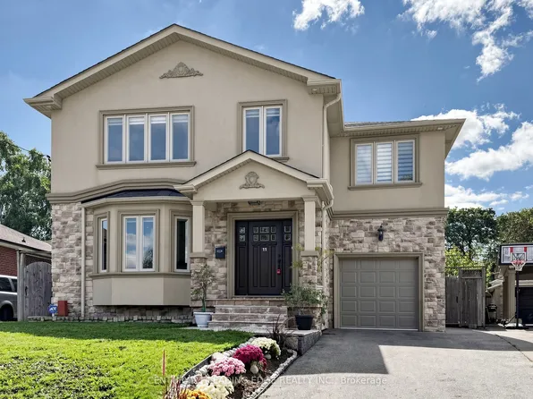 11 Bellvare Cres, Toronto, ON M1R 2M8