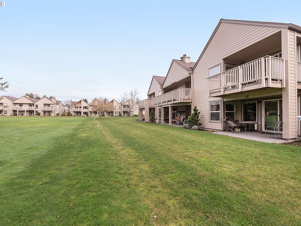 1st image of 2316 SE Baypoint Dr Unit 78