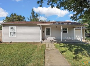 305 S 4th St, Rosebud, TX 76570