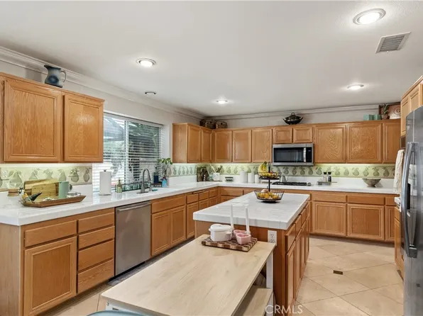 5 Del Torino, Lake Elsinore, CA 92532