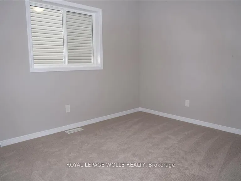 664 Blair Creek Dr — Photo 16