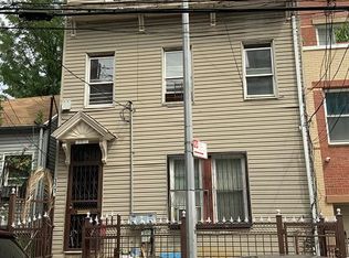 371 E 159th St, Bronx, NY 10451