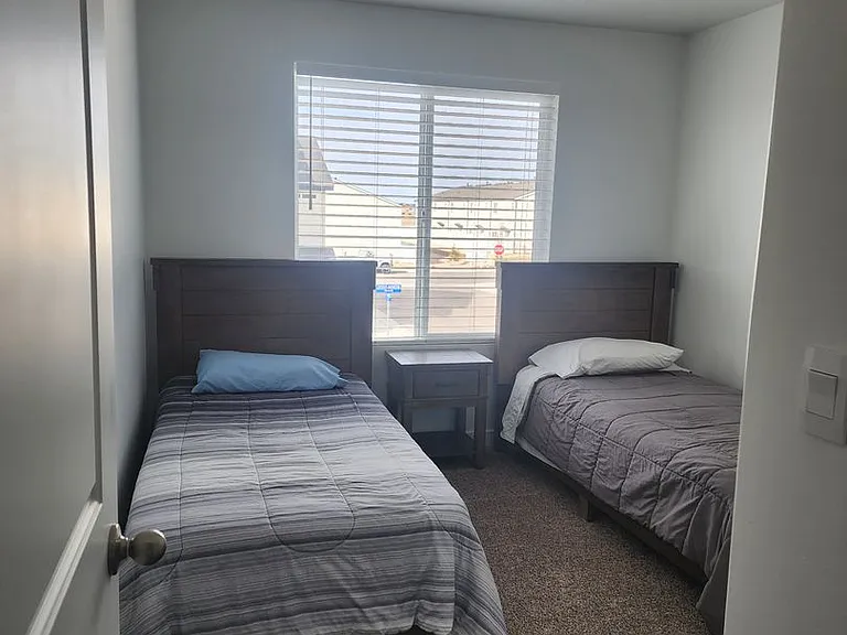 379 N 2050 W — Photo 9