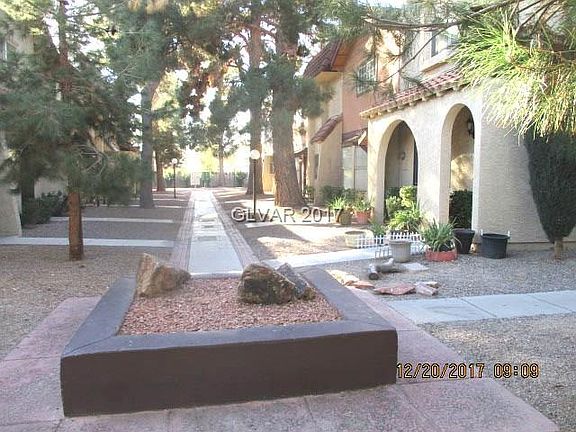2nd image of 879 Slumpstone Way