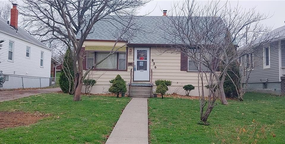 1st image of 836 N Dodgion Ave