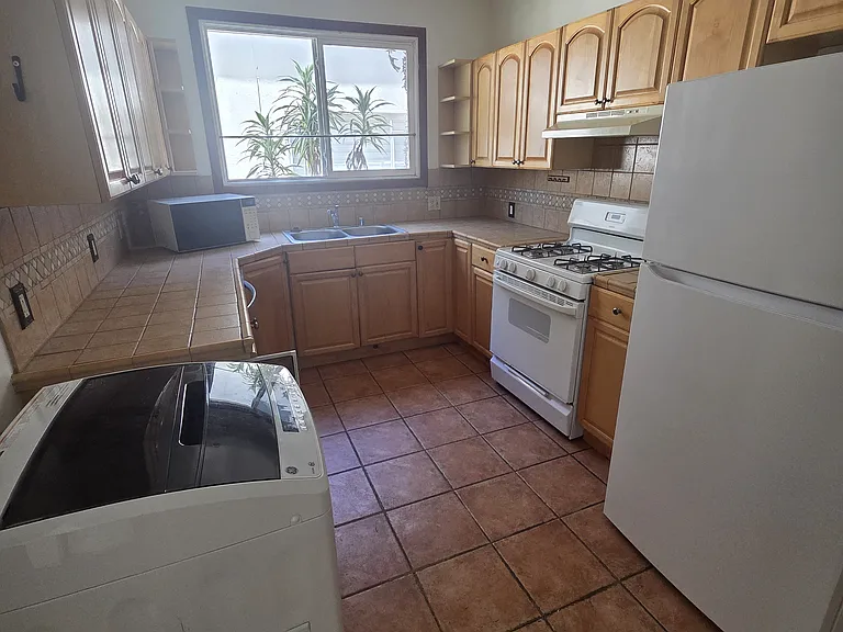 608 N Sycamore Ave #608 — Photo 11
