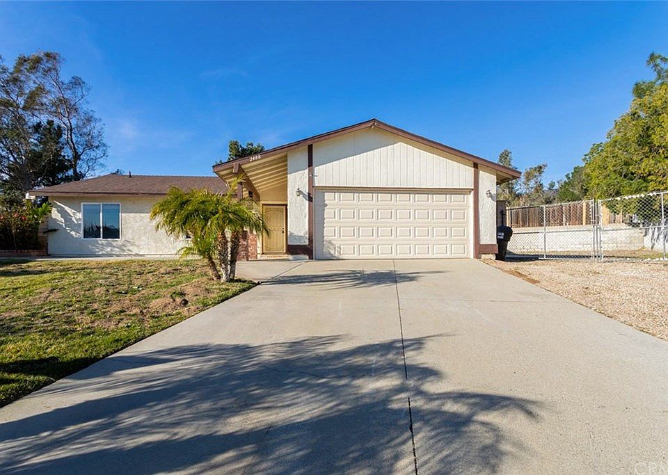 1st image of 2488 Cheryle Ct