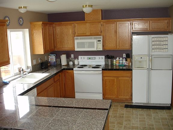 5th image of 21202 83rd St E
