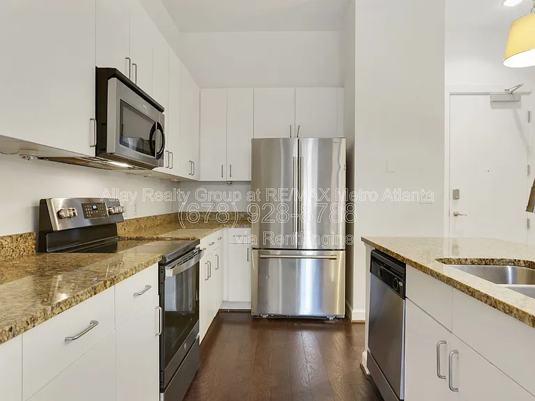 711 Cosmopolitan Dr #105 — Photo 12