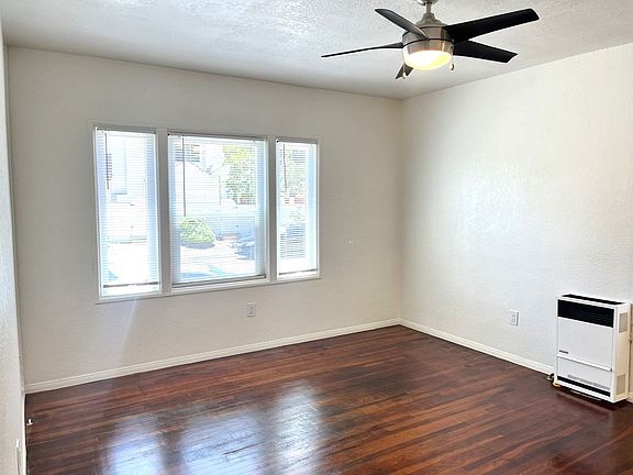 3rd image of 3204 Ollie St #A