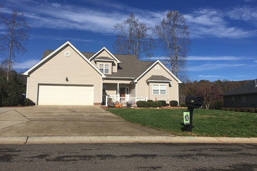 1st image of 108 Birchwood Ct