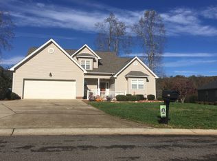 108 Birchwood Ct, Mount Holly, NC 28120