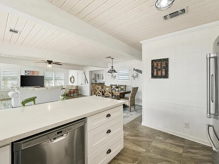 16634 Jamaica Beach Rd — Photo 12
