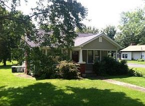 5th image of 4113 Sullivan Gardens Dr