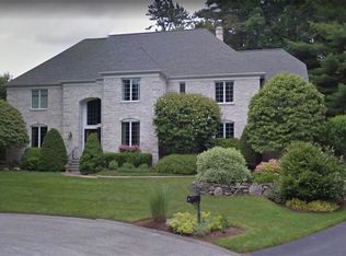 4 Camelot Ct, Cumberland, RI 02864